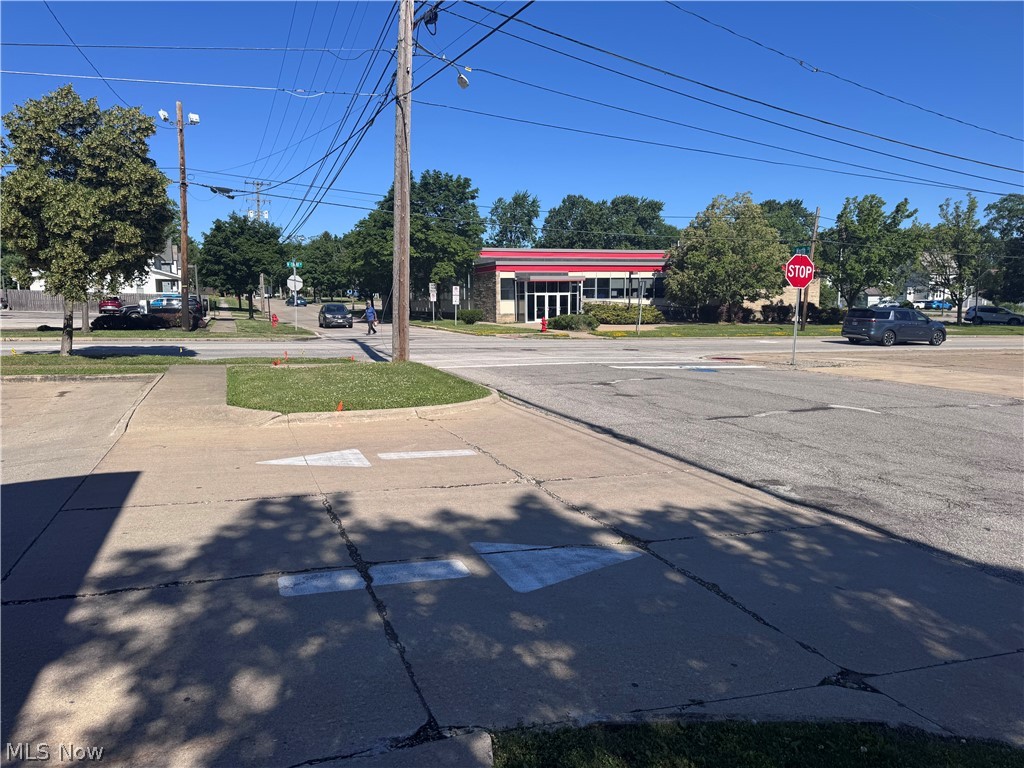 238 N Court Street Medina OH 44256