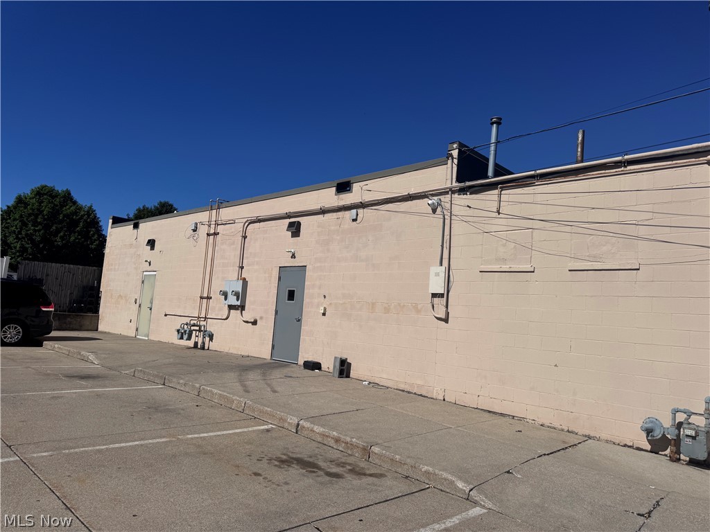 238 N Court Street Medina OH 44256