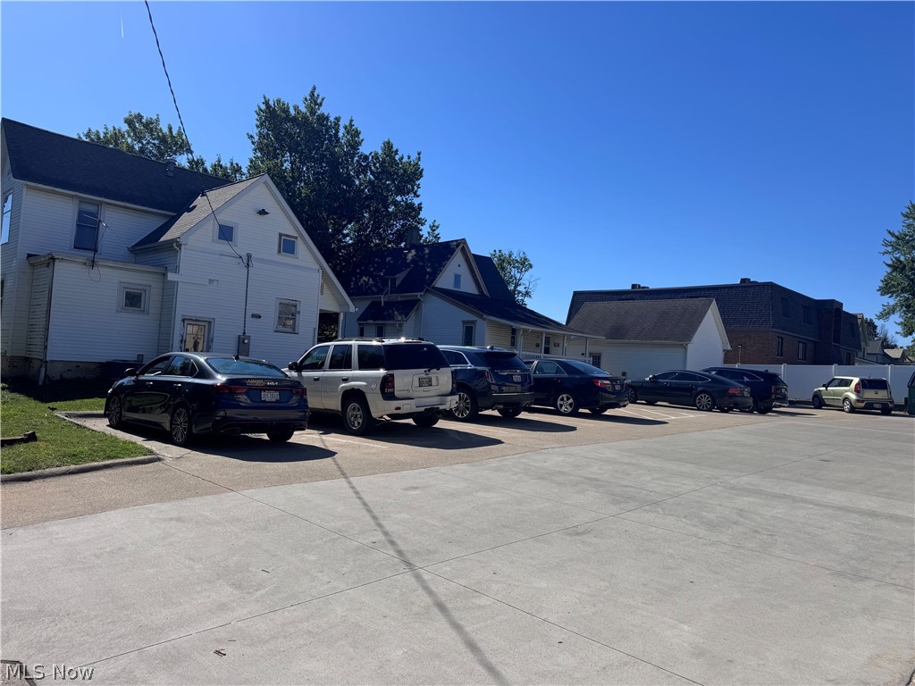 238 N Court Street Medina OH 44256