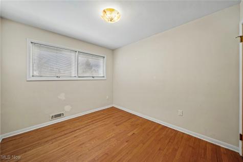 8241 Lewis Road Berea OH 44017