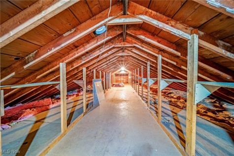 8241 Lewis Road Berea OH 44017