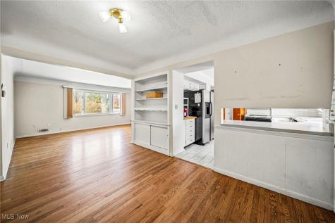 8241 Lewis Road Berea OH 44017