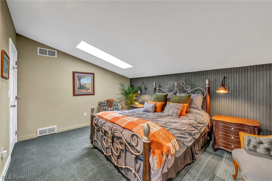 4020 Faircrest Street SW Canton OH 44706