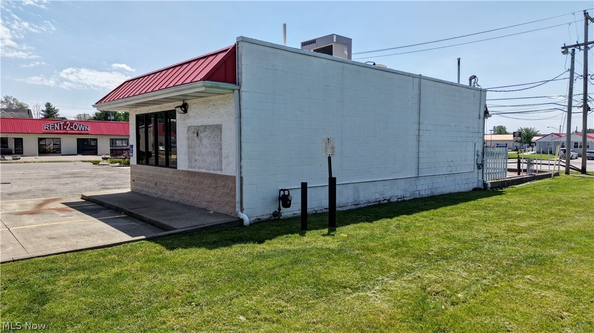 501 S 2nd Street Coshocton OH 43812