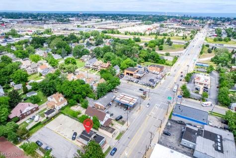3284 W 117th Street Cleveland OH 44111