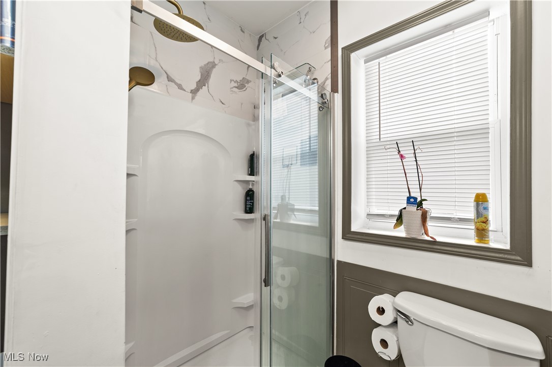 5913 Denison Avenue Cleveland OH 44102