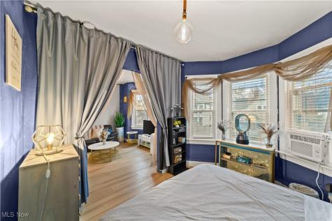 5913 Denison Avenue Cleveland OH 44102