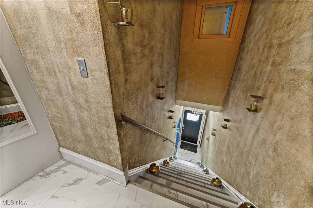 5913 Denison Avenue Cleveland OH 44102