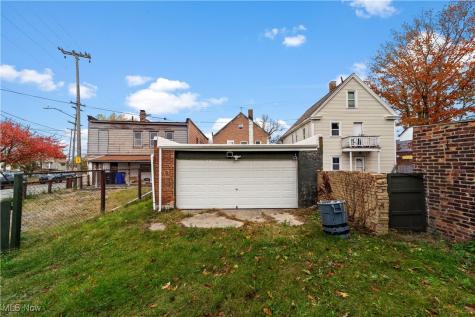 5913 Denison Avenue Cleveland OH 44102