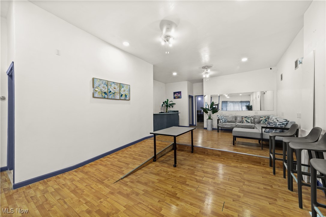 5913 Denison Avenue Cleveland OH 44102