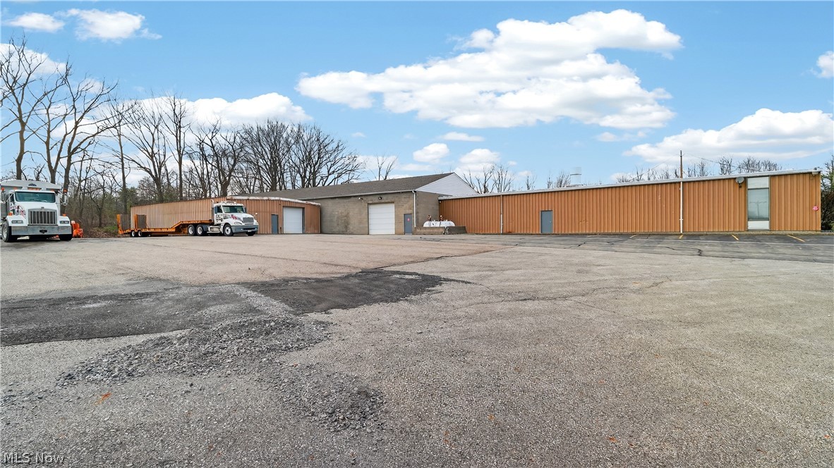 3060 Gale Drive Hubbard OH 44425