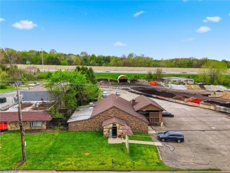2468-2480 S Arlington Road Akron OH 44319