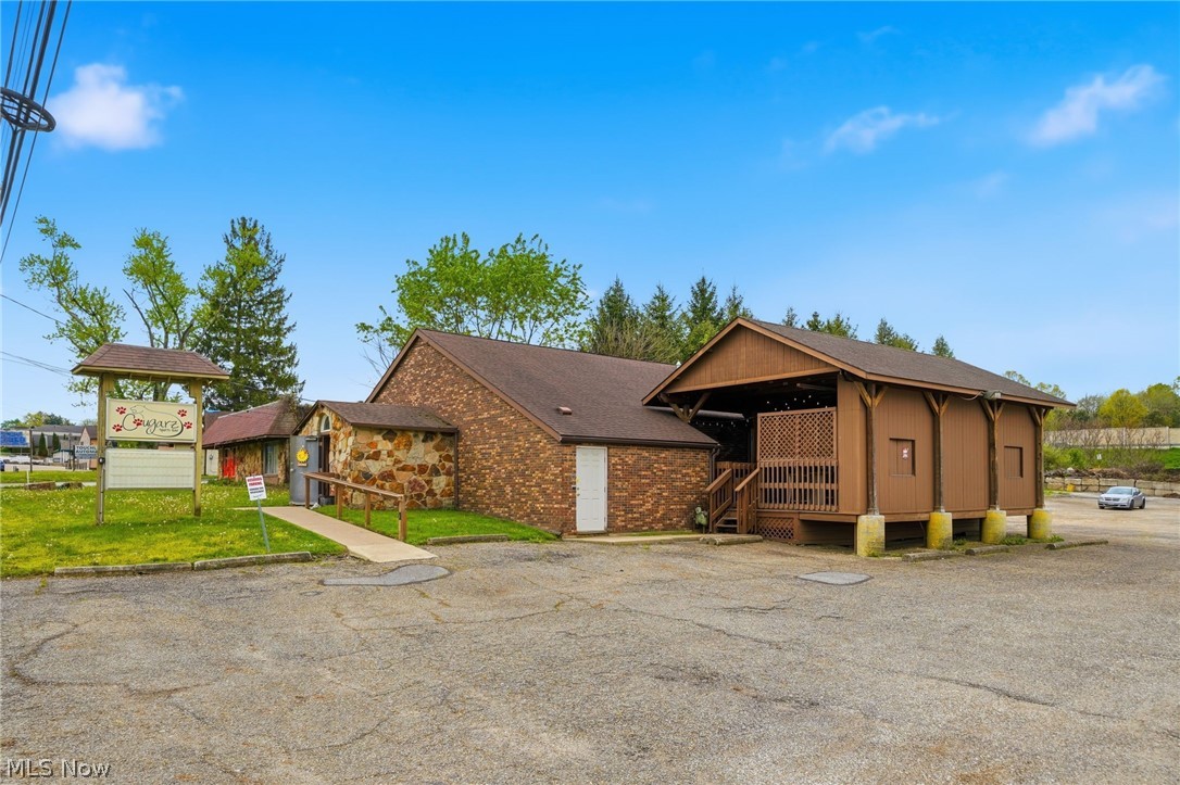 2468-2480 S Arlington Road Akron OH 44319