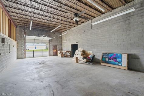 2468-2480 S Arlington Road Akron OH 44319