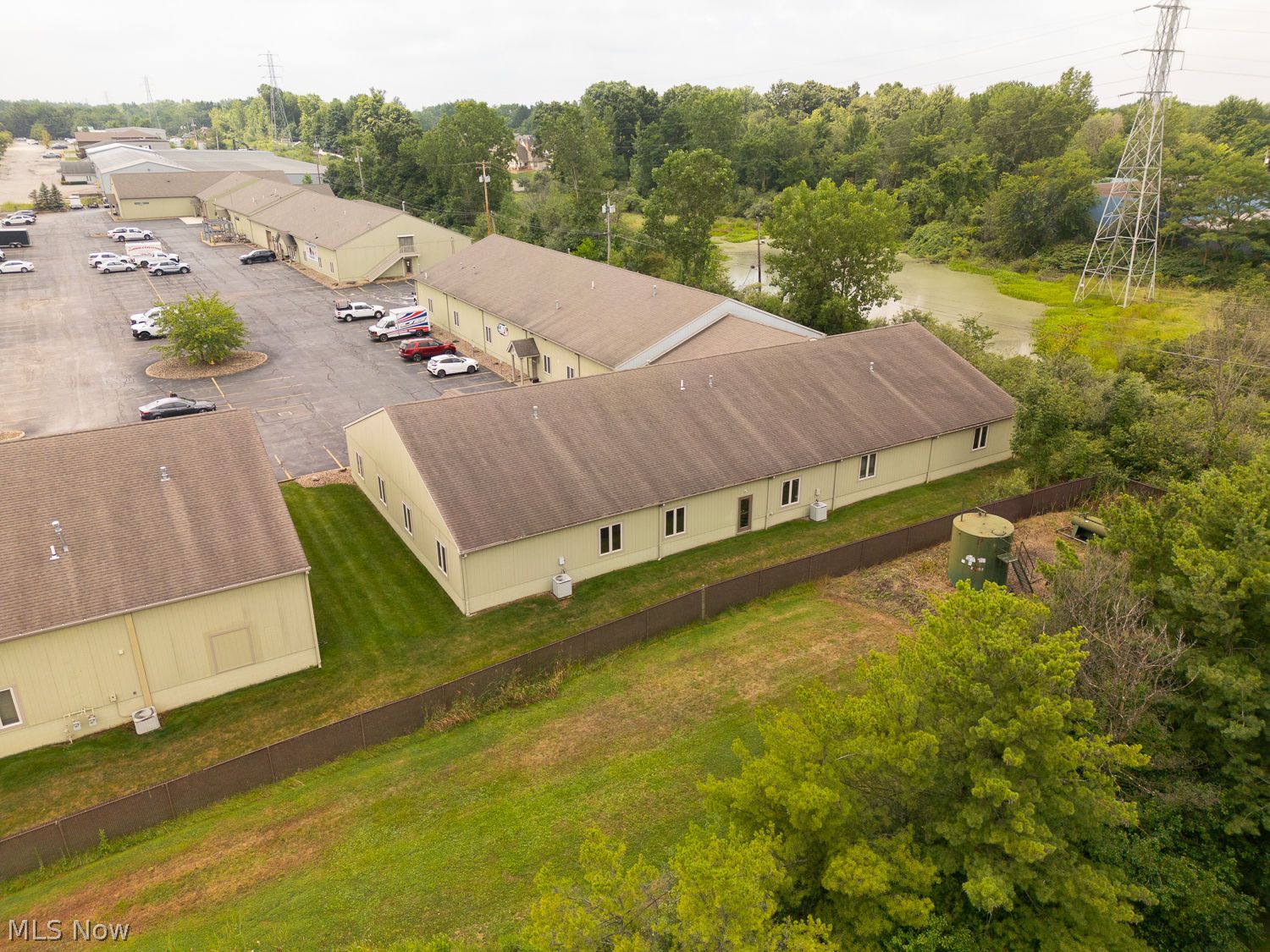 493 Bev Road Youngstown OH 44512