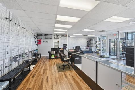 25 S Lexington Springmill Road Mansfield OH 44906