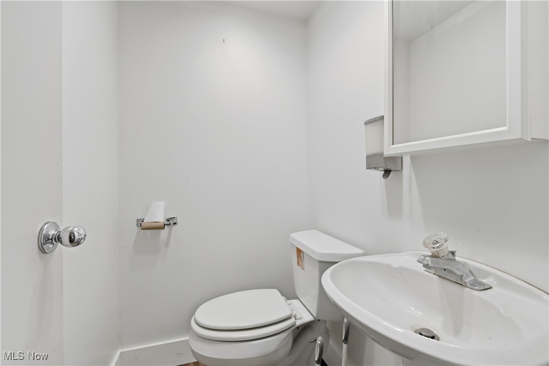 25 S Lexington Springmill Road Mansfield OH 44906