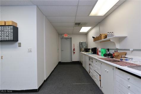 25 S Lexington Springmill Road Mansfield OH 44906