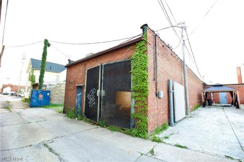 916 Broadway Lorain OH 44052
