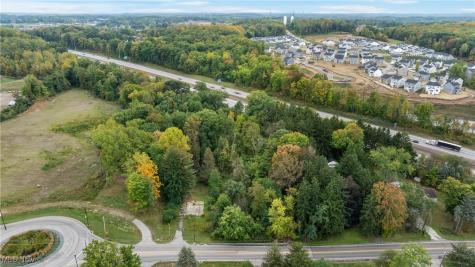 1356 E Turkeyfoot Lake Road Akron OH 44312