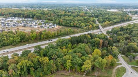 1356 E Turkeyfoot Lake Road Akron OH 44312