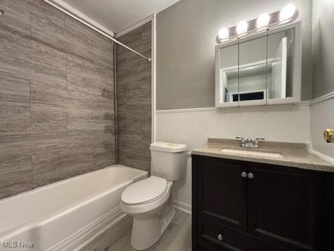 2323 Newton Street Akron OH 44305