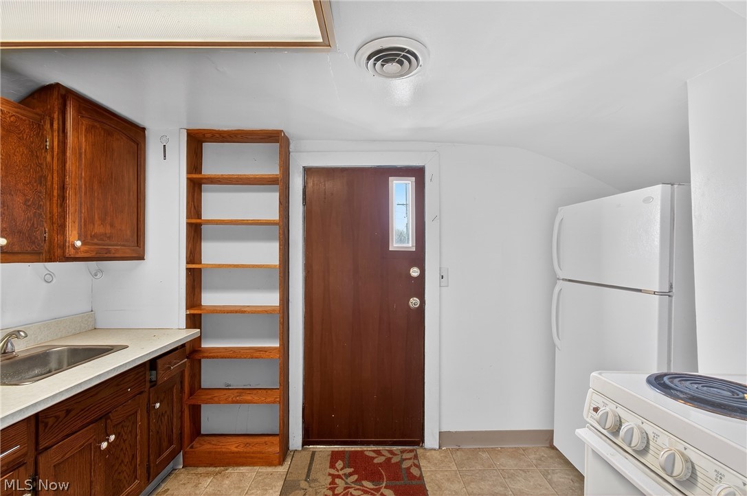 845 Spruce Street Wooster OH 44691