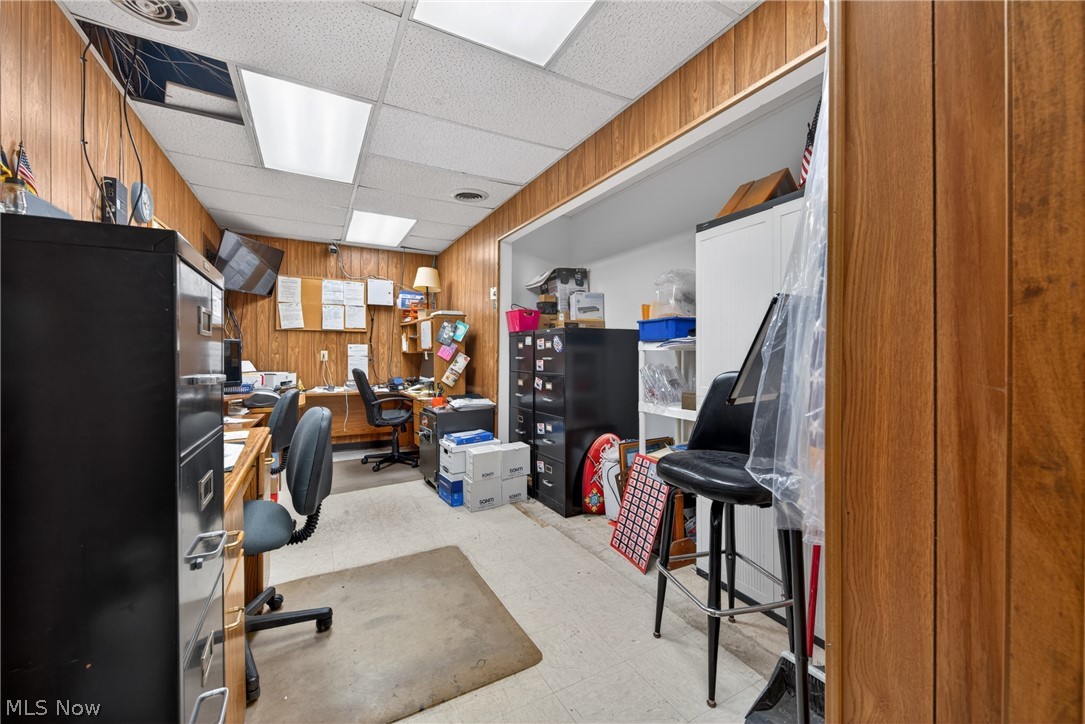 7459 Columbus Road NE Louisville OH 44641