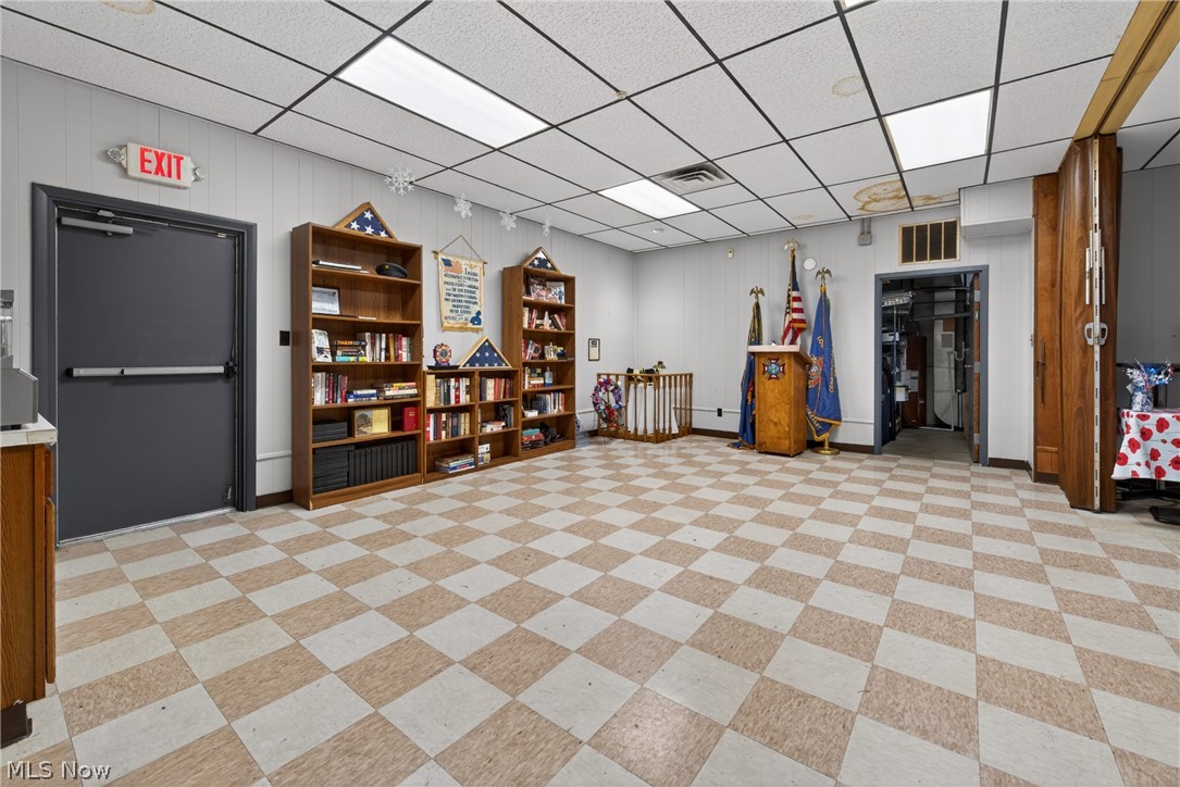 7459 Columbus Road NE Louisville OH 44641