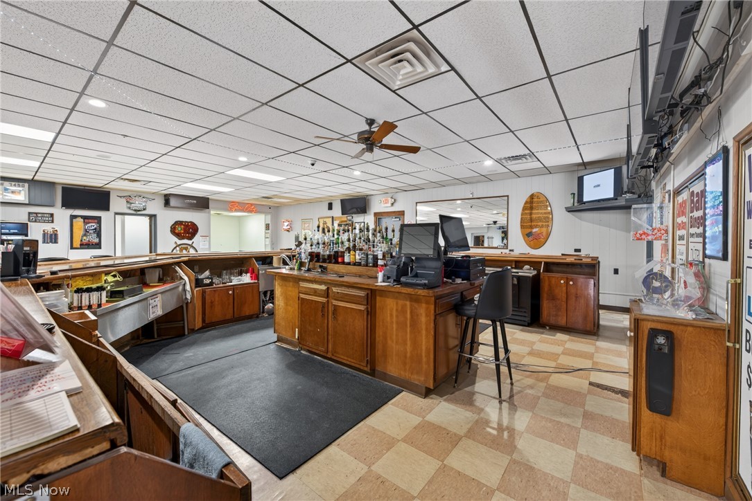 7459 Columbus Road NE Louisville OH 44641