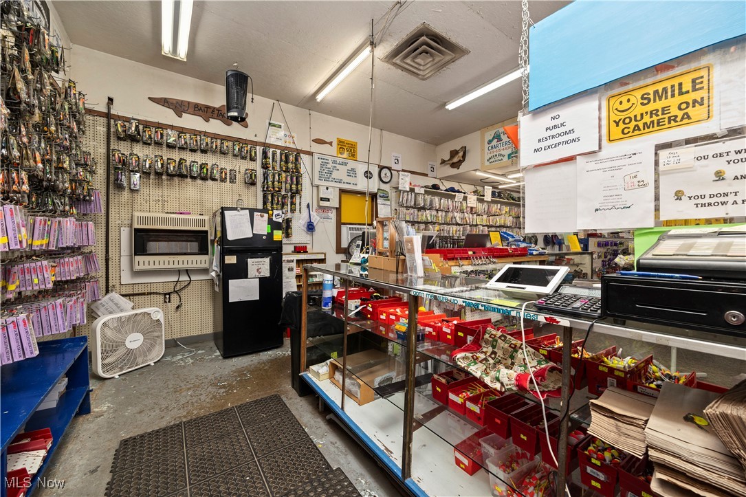 6797 W Lakeshore Drive Port Clinton OH 43452