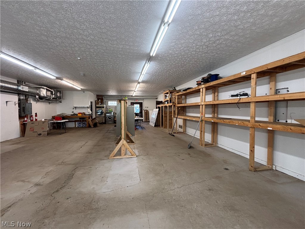 3819 W Main Street New Waterford OH 44445