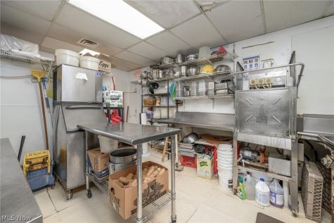 314 Pioneer Street Akron OH 44305