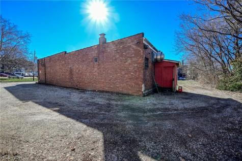314 Pioneer Street Akron OH 44305