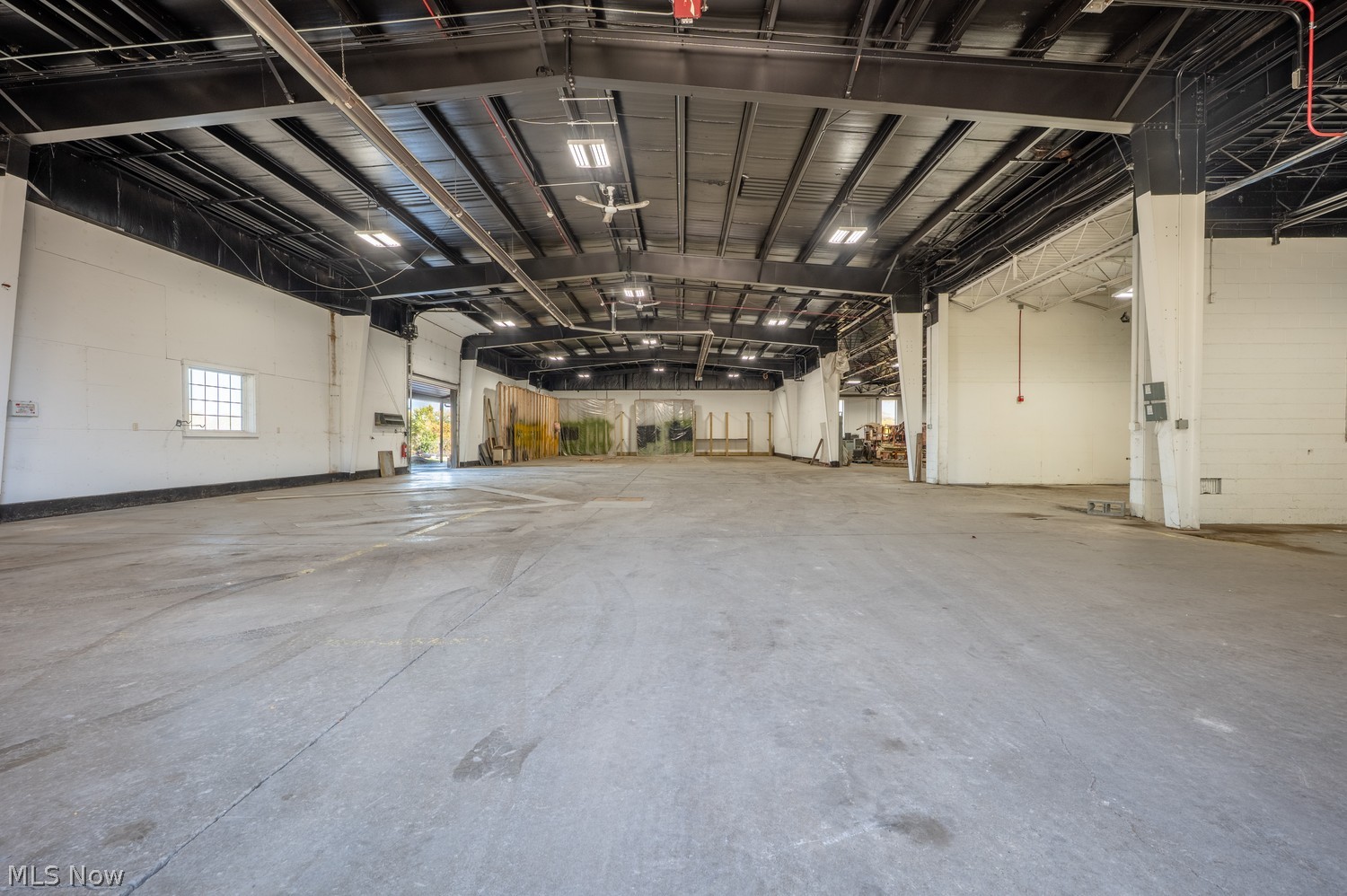 125 Canal Street NE Bolivar OH 44612