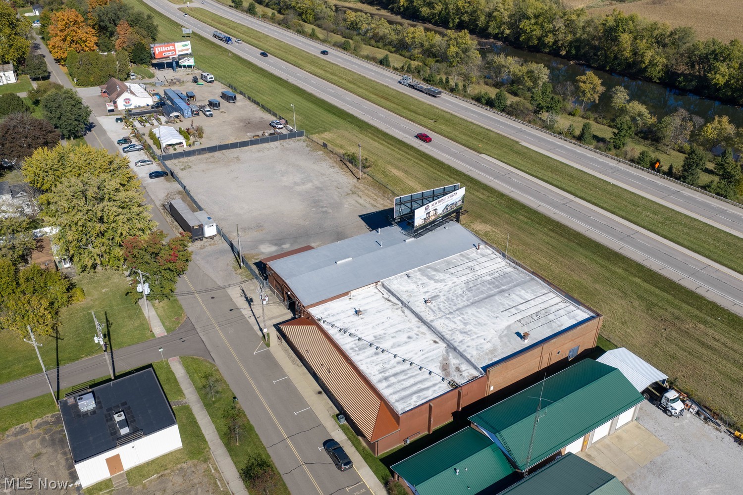 125 Canal Street NE Bolivar OH 44612