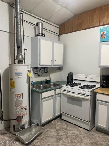 54 Saint Louis Avenue Youngstown OH 44507