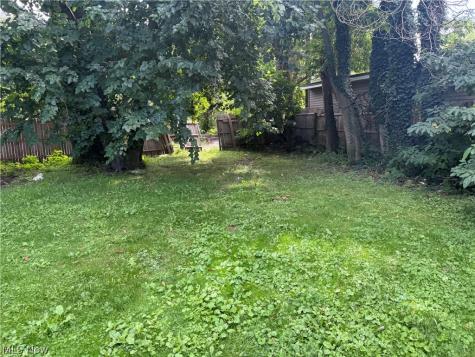 5011 Clark Avenue Cleveland OH 44102