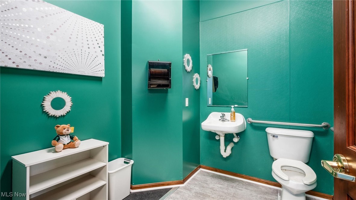 1146 Walnut Street Coshocton OH 43812