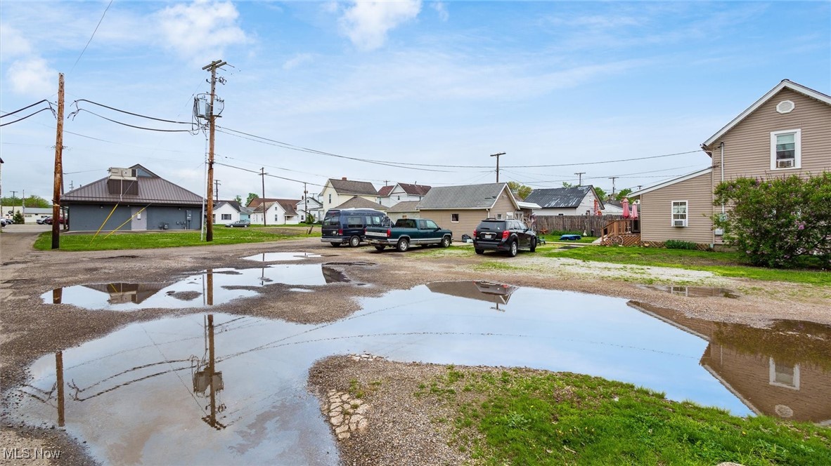 1146 Walnut Street Coshocton OH 43812