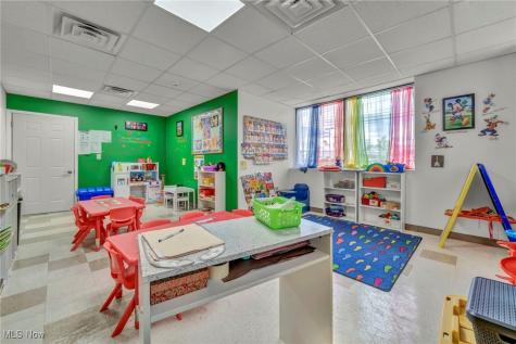 401-405 Broadway Avenue Bedford OH 44146