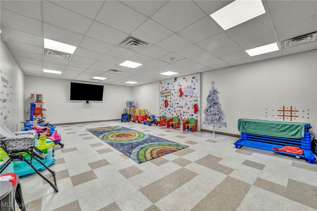 401-403,405 Broadway Avenue Bedford OH 44146