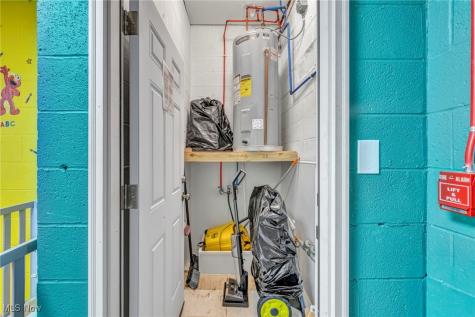 401-405 Broadway Avenue Bedford OH 44146