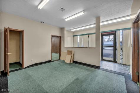 401-405 Broadway Avenue Bedford OH 44146