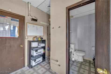 401-405 Broadway Avenue Bedford OH 44146