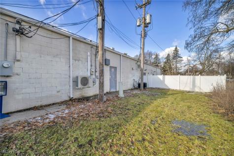 401-405 Broadway Avenue Bedford OH 44146