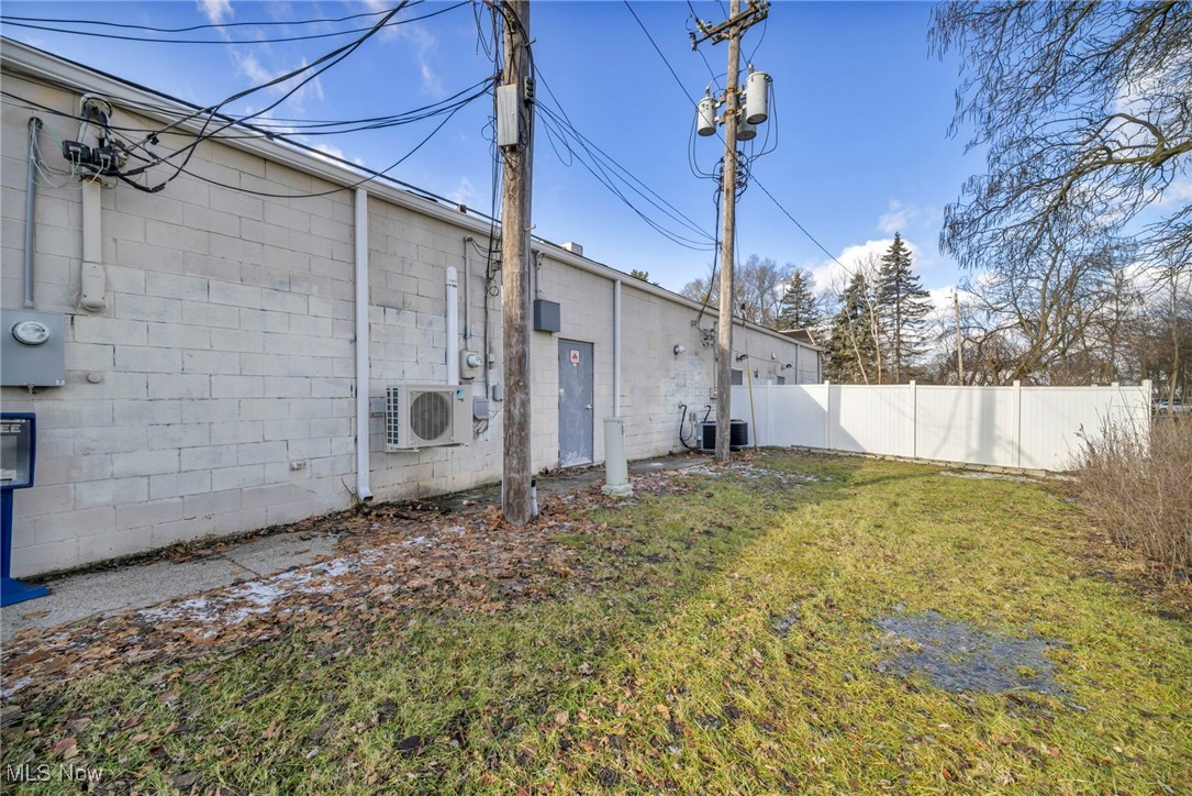 401-403,405 Broadway Avenue Bedford OH 44146