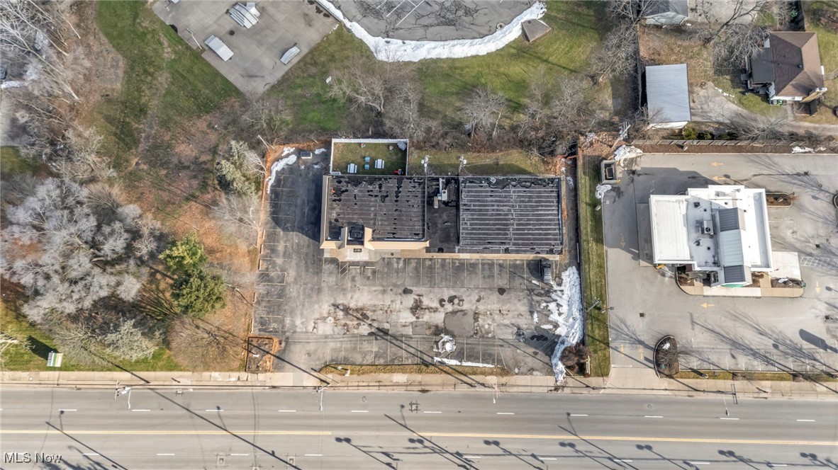 401-403,405 Broadway Avenue Bedford OH 44146