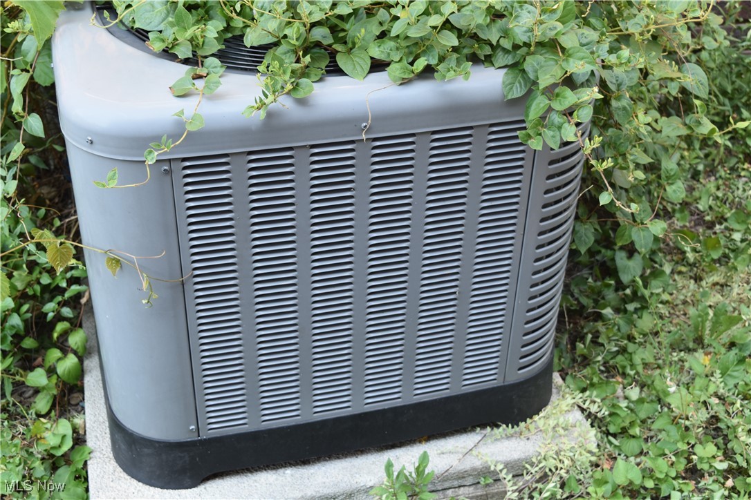 205 N 5th Street Martins Ferry OH 43935