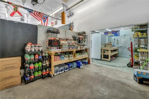 1616 W Main Street Louisville OH 44641